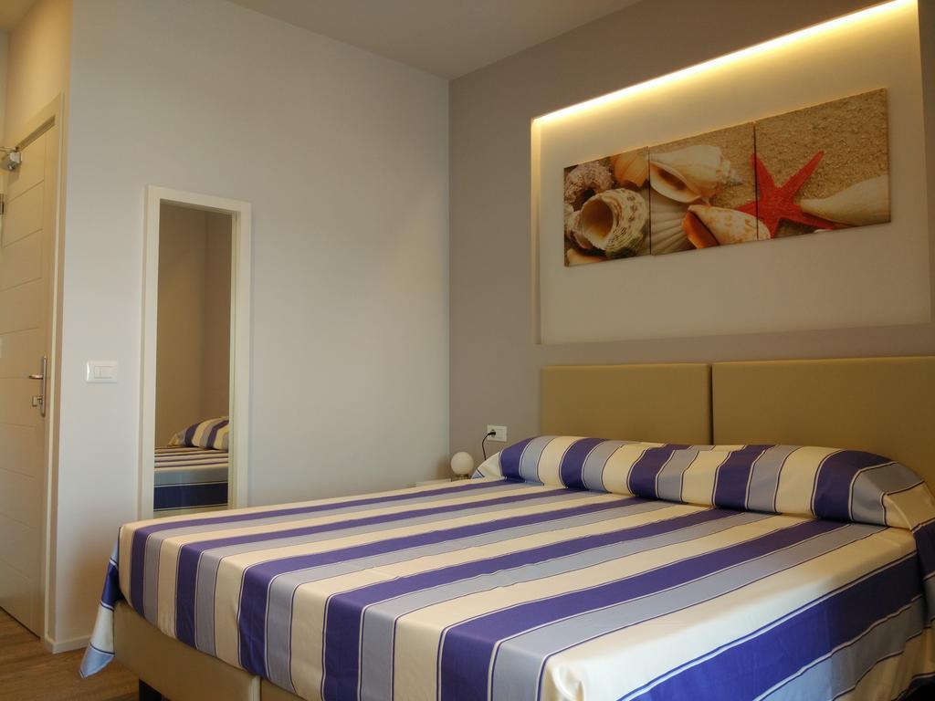 Hotel L'Approdo Porto Azzurro Zimmer foto